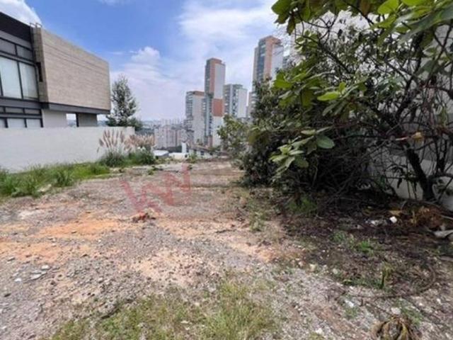 Terreno en La Vista by Bosque real, ideal ubicacion
