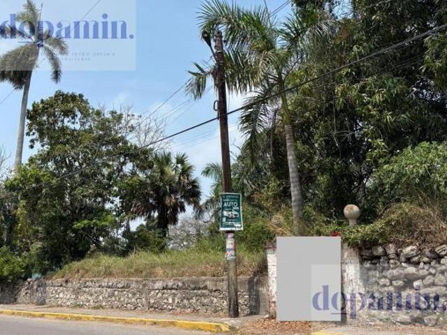 Terreno en Pueblo Viejo