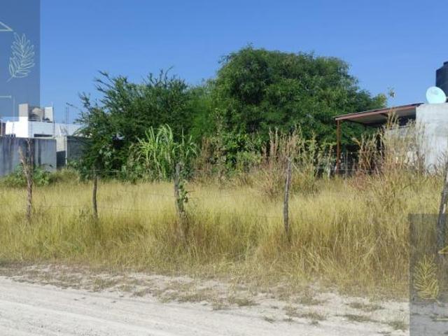 Terreno en Pueblo Arroyo Seco