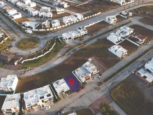 Terreno en Punta Tiburón