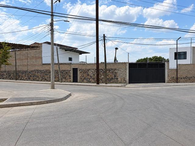 Terreno en Periferico Sur