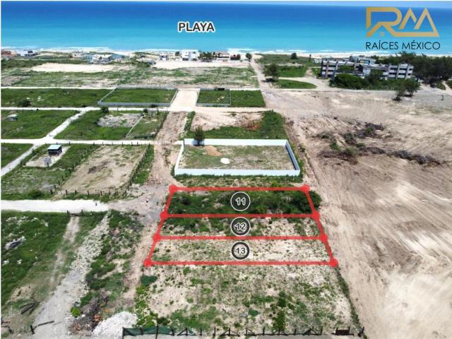 Terreno en Playa Escondida