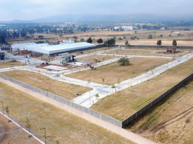 Terreno en Poblado comunal La Loma de los Negritos