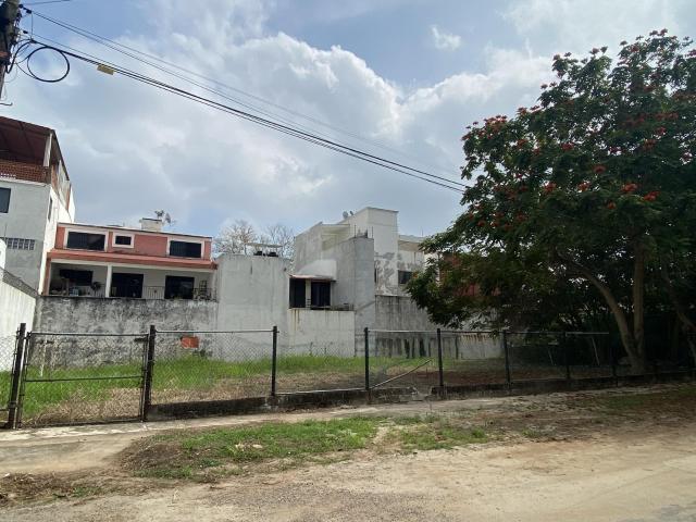 Terreno en Prados de Villahermosa, Tabasco
