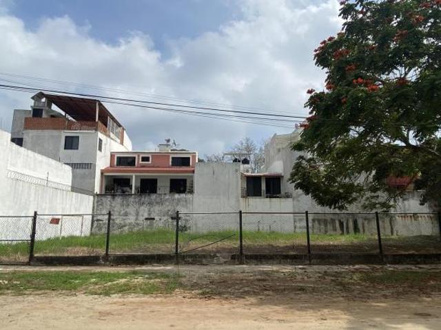 Terreno en Prados de Villahermosa, Tabasco