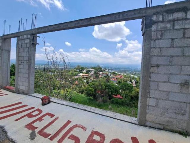 Terreno en Privada con Vista Panorámica en Lomas de Cuernavaca