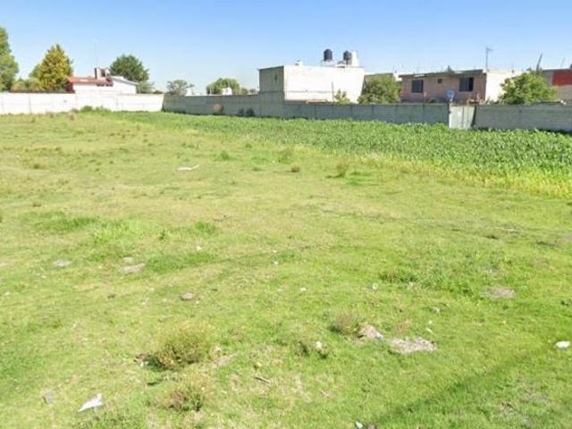 Terreno en privada de 10 lotes, a unos metros del parque Bicentenario