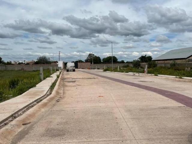 Terreno en privada en fuerte ventura