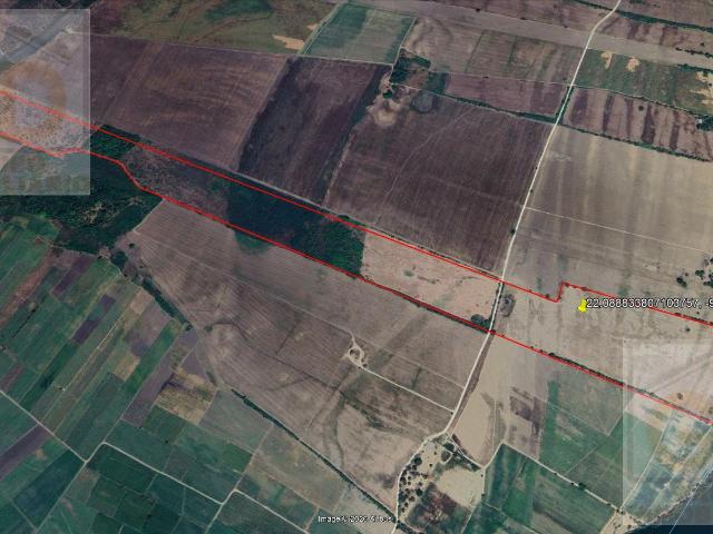 Terreno en Rancho o rancheria Reventadero