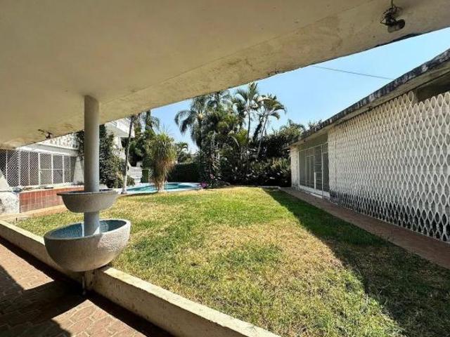 Terreno en Reforma | 1,162 m² en Zona Dorada con 3 Frentes y Gran Potencial