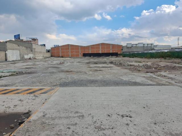 Terreno en Renta Av. Tollocan esquina con Blvd. Miguel Alem?n