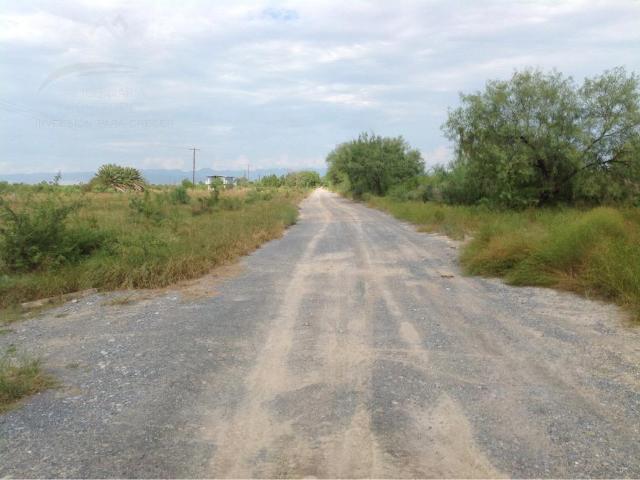 Terreno en renta de 10000 metros Salinas Victoria Nuevo Le?n