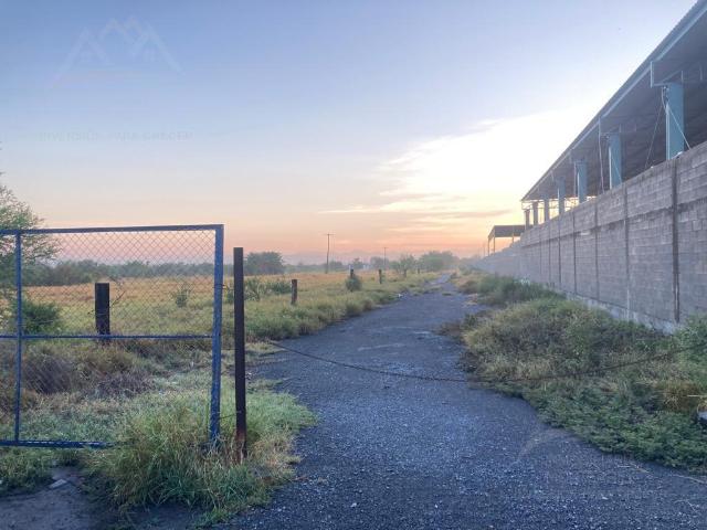 Terreno en renta de 20000 metros Salinas Victoria Nuevo Le?n