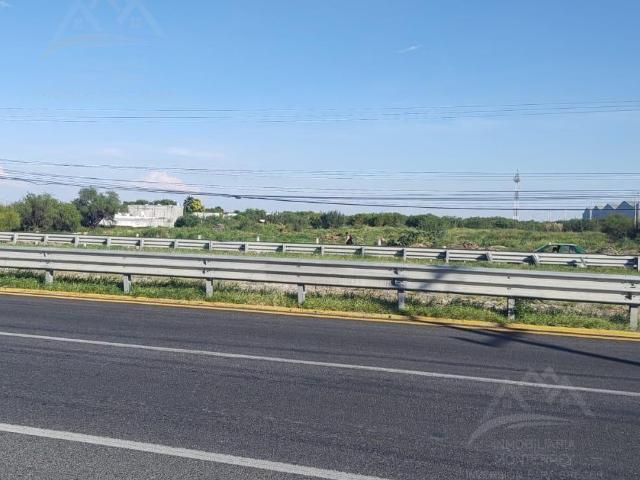 Terreno en renta de 2 hect?reas carretera Monterrey Laredo ci?nega de Flores?nuevo?Le?n?