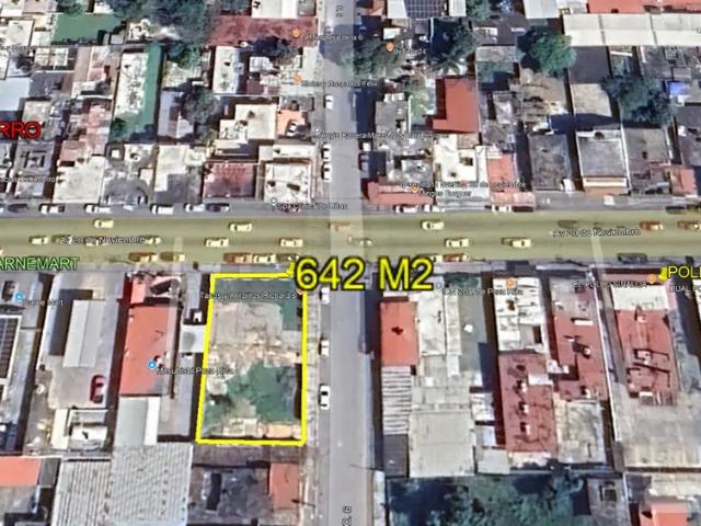 Terreno en Renta de 642 m2 en Avenida 20 de Noviembre, Poza Rica