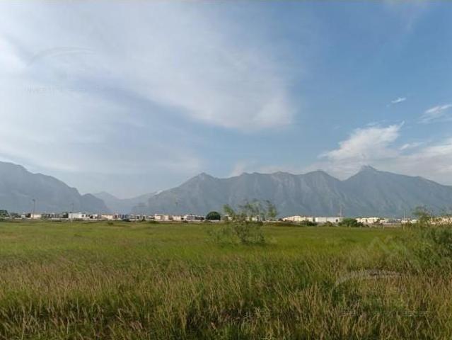 Terreno en renta de 8280 metros comercial o industrial Garcia Nuevo Le?n