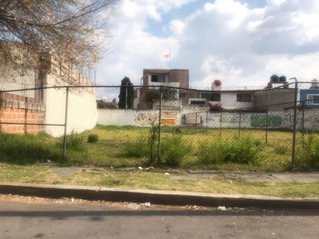 TERRENO EN RENTA EN METEPEC, COL. PILARES