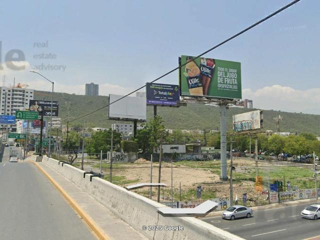 Terreno en Renta en Av Morones Prieto y Av Venustiano Carranza