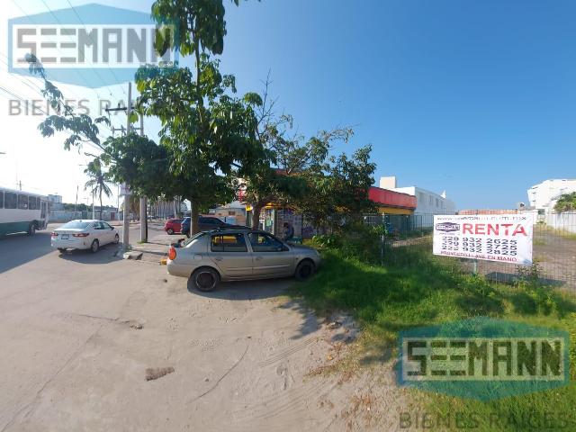 Terreno en renta en Av. Costa Verde, Frente Av. Isabel la Catolica Boca de Rio, Veracruz