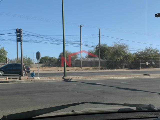 TERRENO EN RENTA EN BLVD. CAMINO DEL SERI