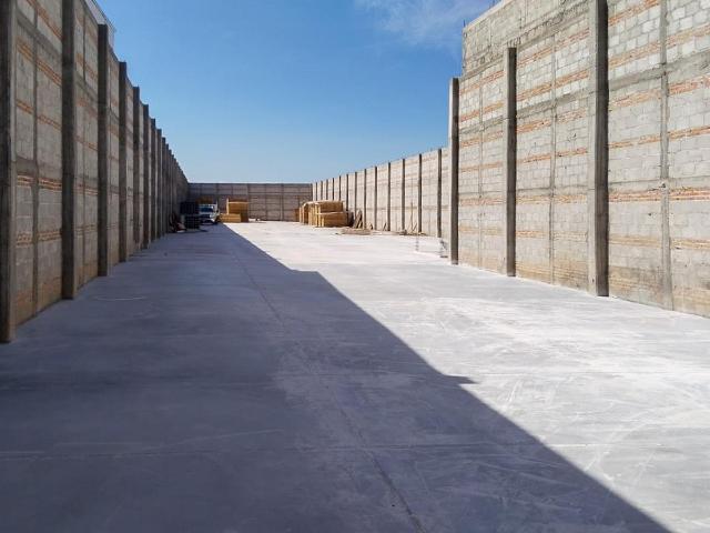 Terreno en renta en Ezequiel Montes sobre carr 120, bardeado, piso concreto 45KVAs, cisterna 5,000 l