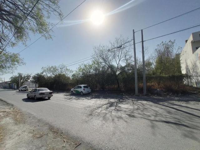 TERRENO EN RENTA EN EL CENTRO DE APODACA