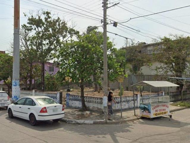 TERRENO EN RENTA EN ESQUINA EN AVE. PORTES GIL ESQ. CON BUSTAMANTE, TAMPICO, TAM. INFO. 833 343 5506
