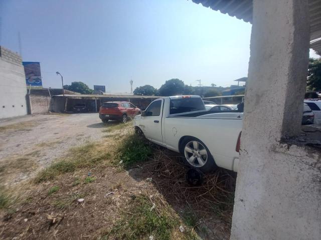 TERRENO EN RENTA EN LA SALLE
