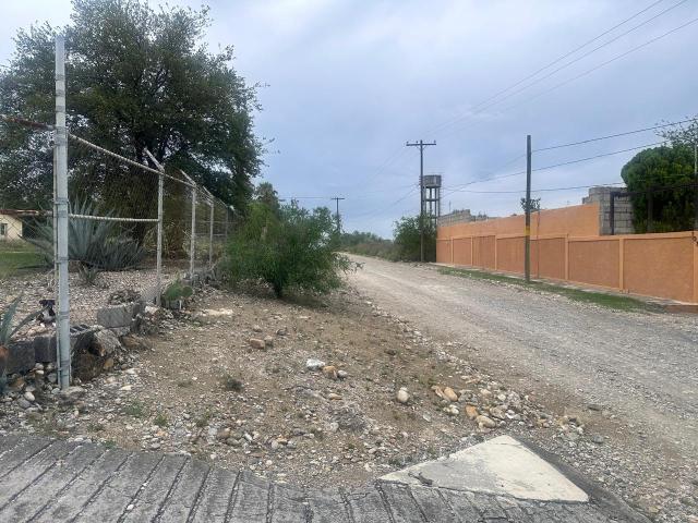 TERRENO EN RENTA EN LOS GIRASOLES PESQUERIA