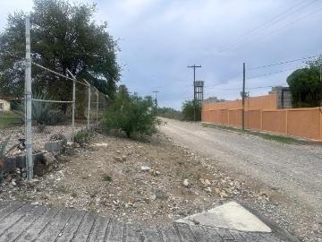 TERRENO EN RENTA EN LOS GIRASOLES PESQUERIA