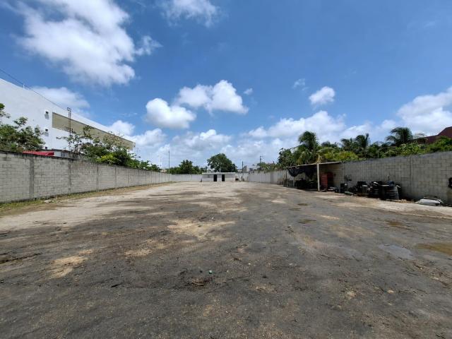 Terreno en renta en Playa del Carmen