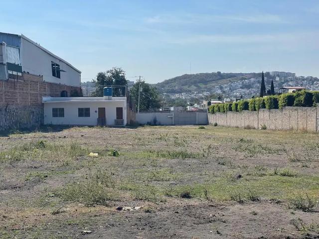 Terreno en renta en San Pedro Tlaquepaque comercial industrial
