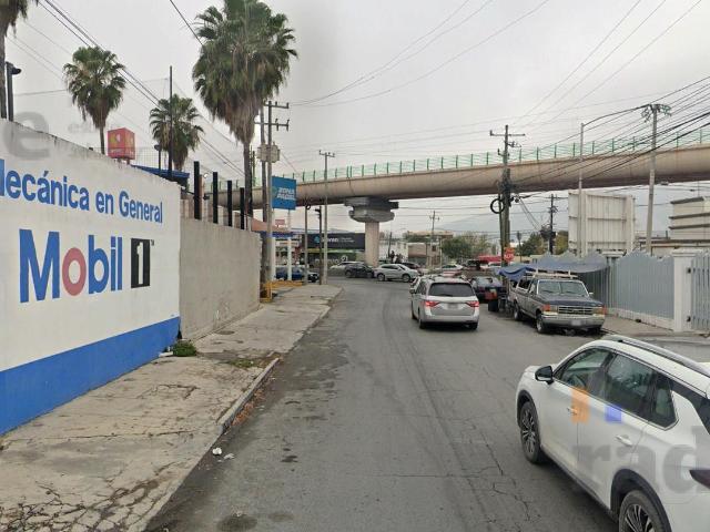 Terreno en RENTA Francisco I Madero a 30 mts de Universidad, San Nicolas de los Garza
