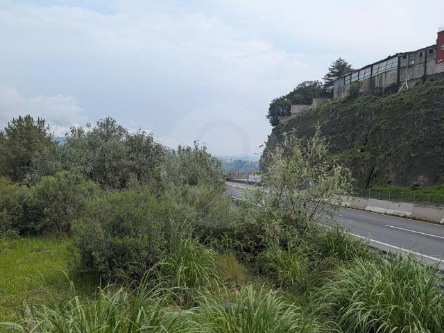 Terreno en renta para Gasolinera o Tienda de convenc?a en Santiago Yancuitlalpan sobre la carretera, enfrente de Jes?s Del Monte