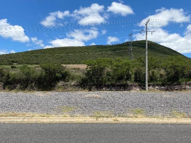 TERRENO EN RENTA SOBRE BLVD. METROPOLITANO, CORREGIDORA HUIMLPAN, QRO