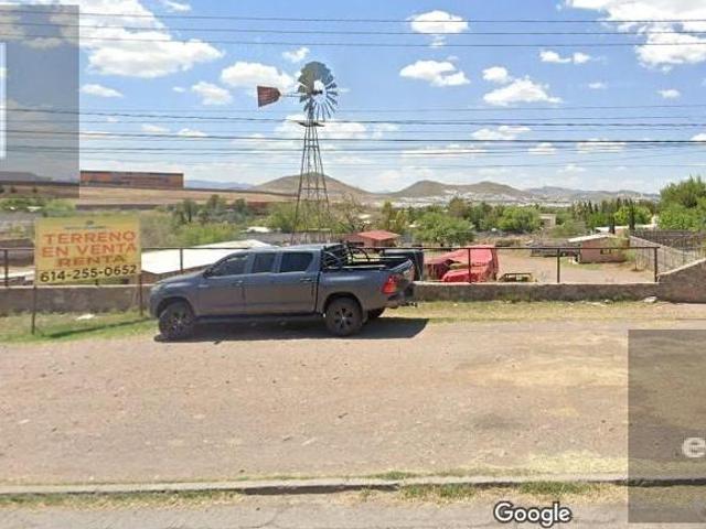 TERRENO EN RENTA SOBRE CARRETERA A CUAHUTEMOC, FRENTE A BAFAR