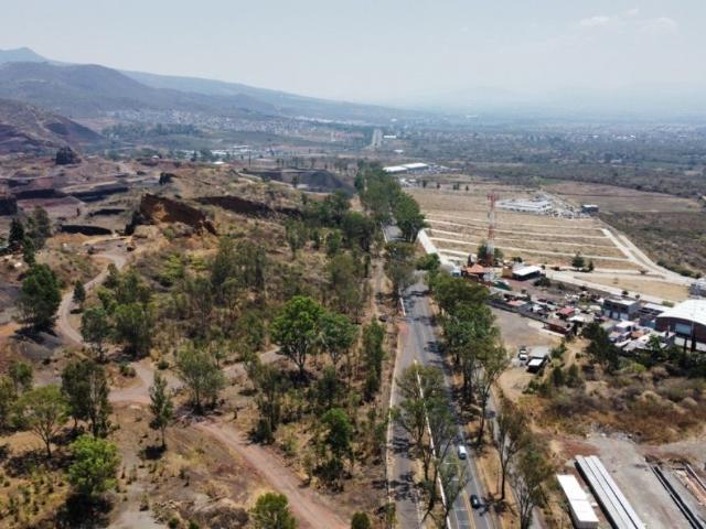 Terreno en RENTA sobre Carretera a Quiroga en Morelia