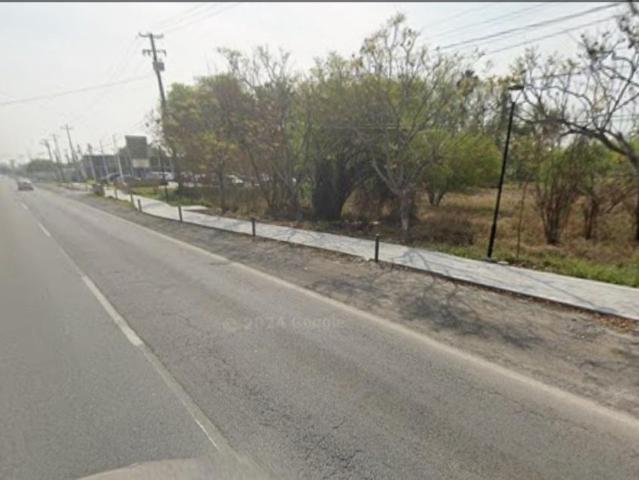 TERRENO EN RENTA SOBRE CARRETERA DE ENTRADA A MONTEMORELOS