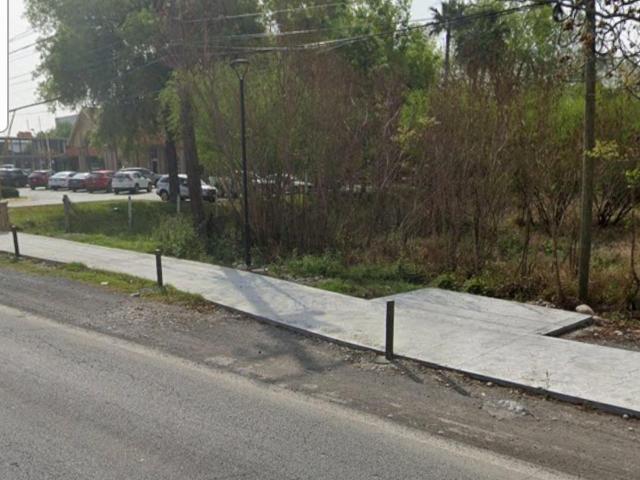 TERRENO EN RENTA SOBRE CARRETERA DE ENTRADA A MONTEMORELOS