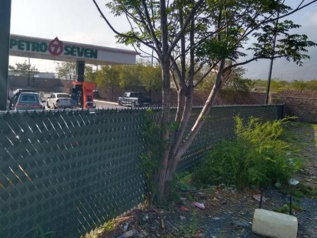 Terreno en Renta y venta de 5312 metros carretera Monterrey Saltillo Santa Catarina Nuevo León