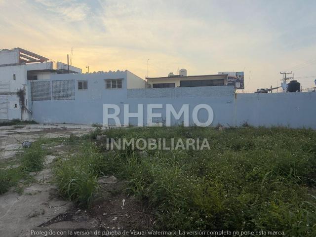 Terreno en Renta 800m2 en 20 de Nov Col. Cazones, Poza Rica, Ver