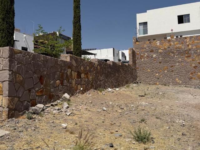 Terreno en Residencial Albaterra