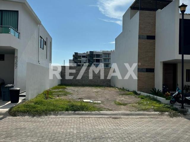 TERRENO EN RESIDENCIAL EL DELFIN