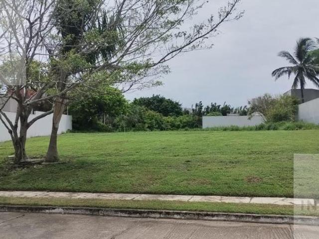 Terreno en Riviera de la Condesa