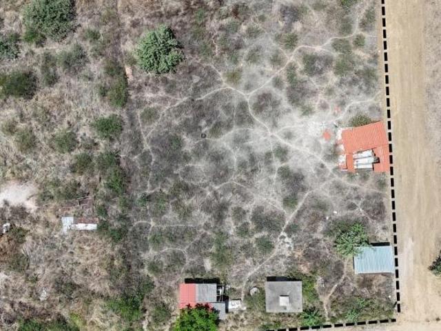 2000 M2 EN ETLA. VENTA
