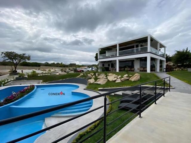 TERRENO EN TUXTLA DENTRO DE PRIVADA RESIDENCIAL CON CASA CLUB Y AMENIDADES!