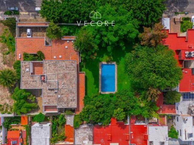 TERRENO EN UBICACIÓN ESTRATÉGICA CERCA DE EXPO GUADALAJARA Y ZONAS COMERCIALES
