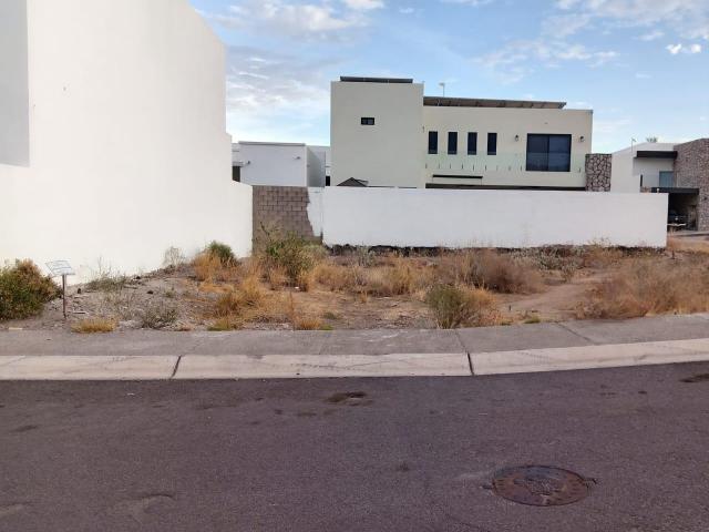 Terreno en Ventura Residential Club