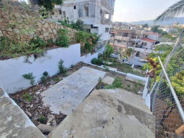 TERRENO EN VENTA MUY CERCA DE LA PLAYA CALETA EN ACAPULCO ️