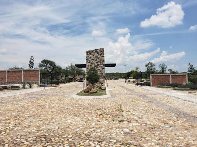 TERRENO EN VENTA MARTORELL